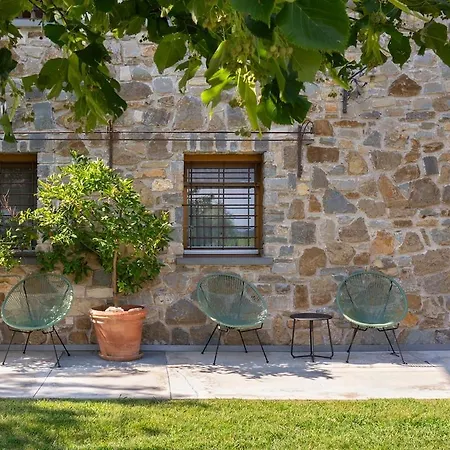 فيلة Massoni Wine Relais, بسكييرا ديل غاردا